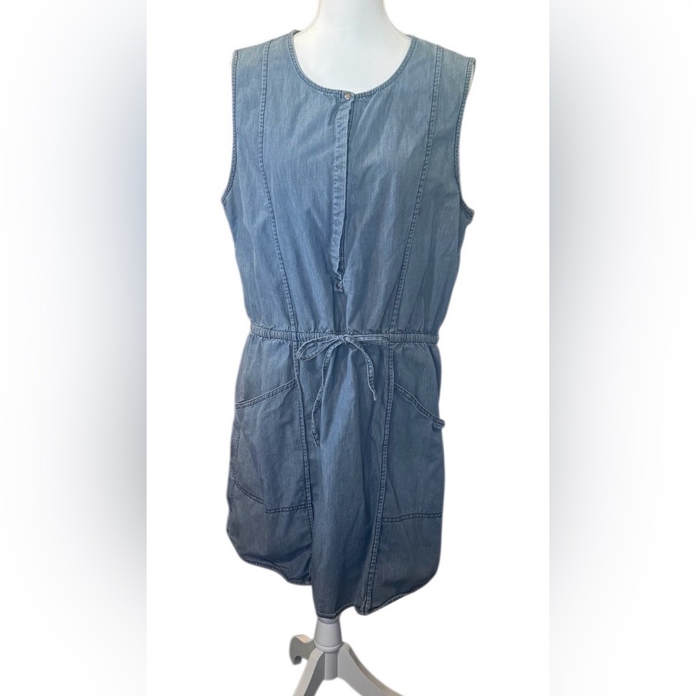 Tommy Bahama Blouson dress Light Blue Sleeveless Chambray Dress with Drawstring